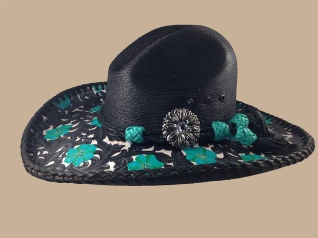 черная кожаная ковбойская шляпа с декором