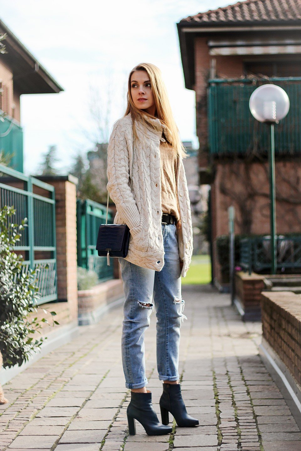 Образы с джинсами зимой