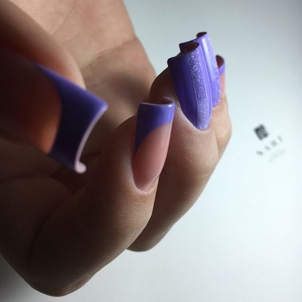арочное наращивание ногтей: форма френч фиолетовый