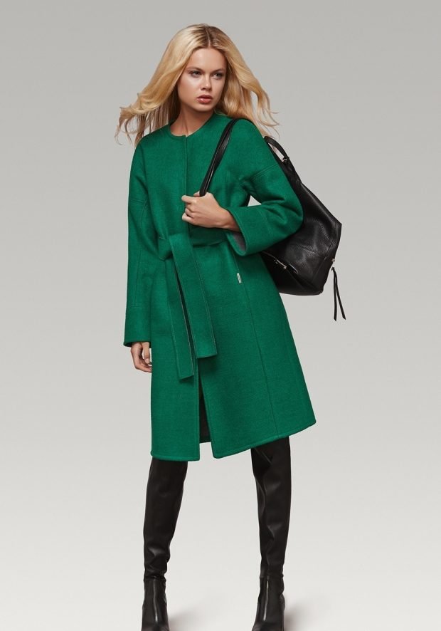 зеленое пальто под пояс
